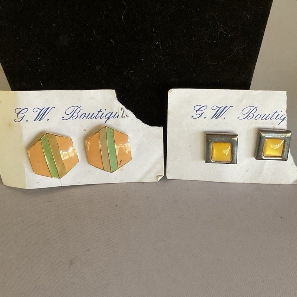 G.W. Boutique Vintage Earrings Set Hexagon Enamel Peach Mint Square Yellow Studs
